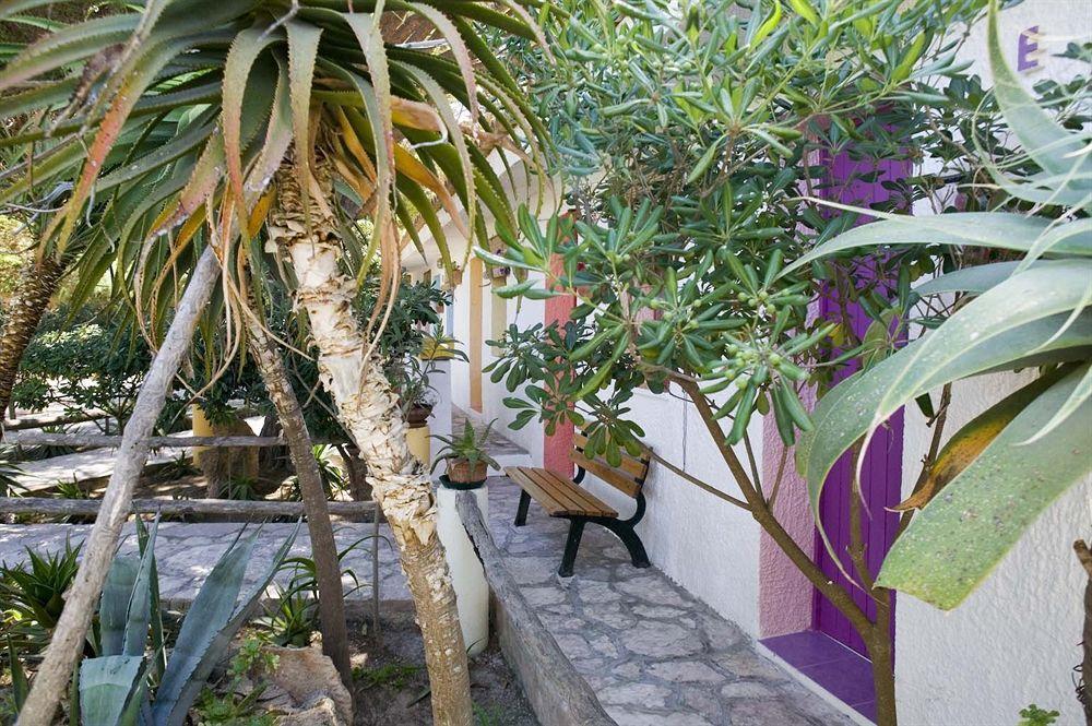 L'Oasi Villaggio Albergo Favignana Bagian luar foto